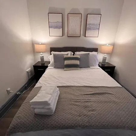 Coastal House 2 Bedroom Walk To The Falls